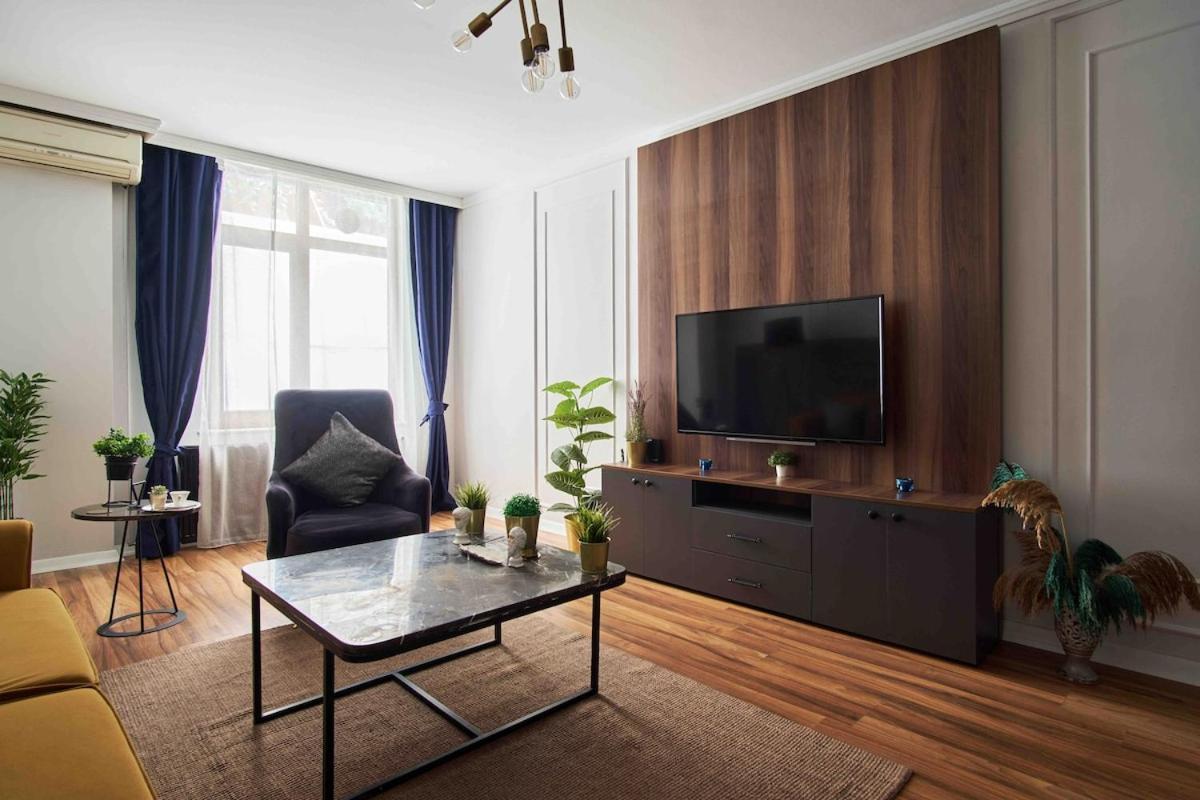 Daire Gorgeous & Luxury In The Heart Of Sisli! İstanbul